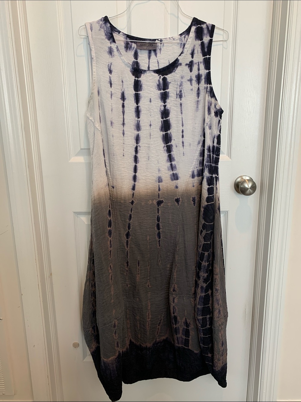 Eleven Stitch Design Tie-Dye Ombre Princess Dress in Blue and White Large